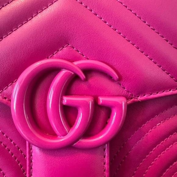 Gucci hot pink leather, GG Mormont with handle mini. - Picture 8 of 10